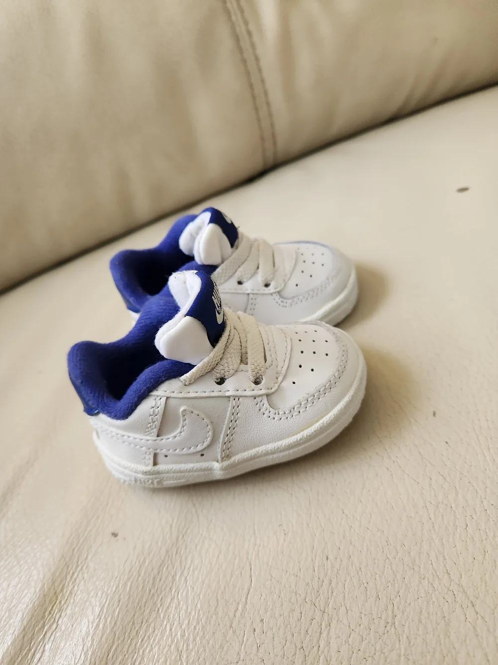 Nike White and Royal Blue Baby Walker Sneakers